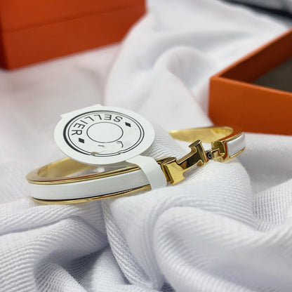 [Kincade Jewelrys]CLASSIC HM CLIC WHITE 8MM ENAMEL BRACELET