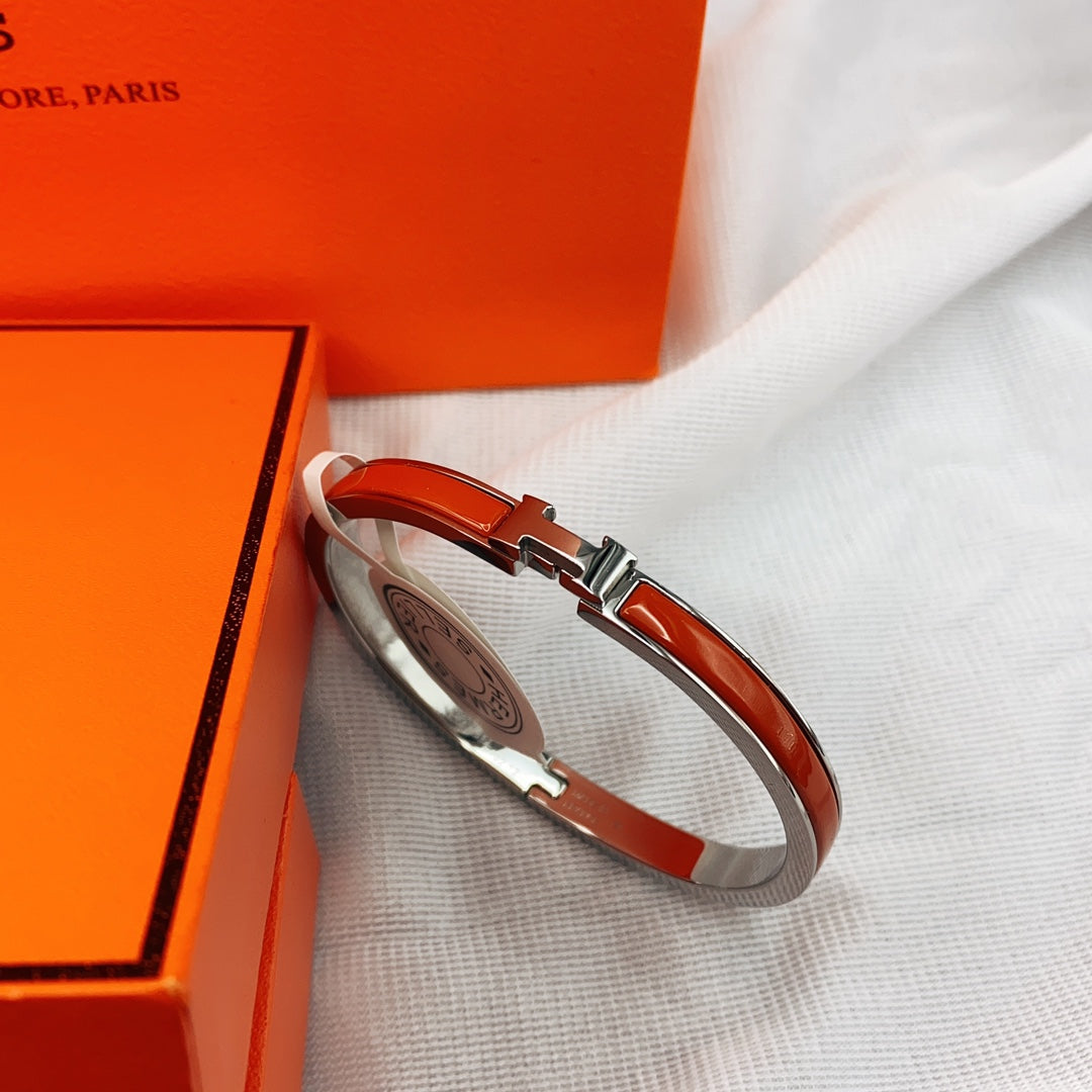 [Kincade Jewelrys]CLASSIC HM CLIC RED 8MM ENAMEL BRACELET