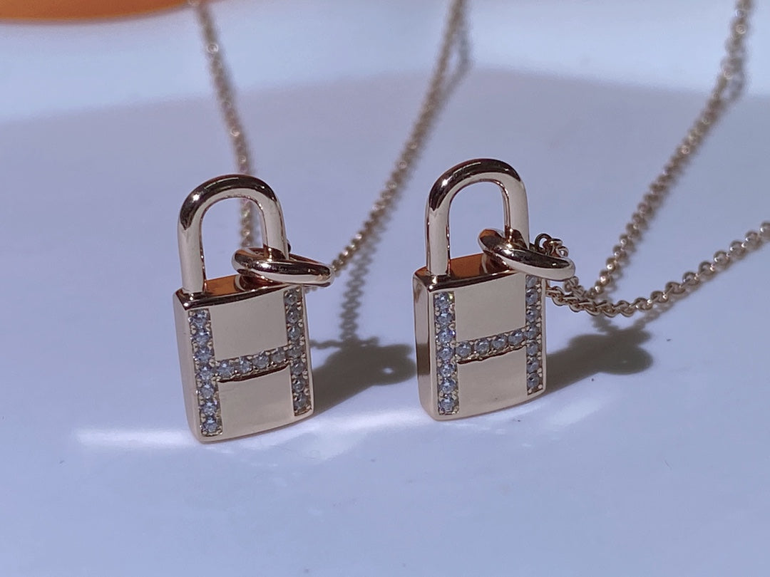 [Kincade Jewelrys]HM ADVANCED NICHE LOCK HEAD NECKLACE DIAMONDS