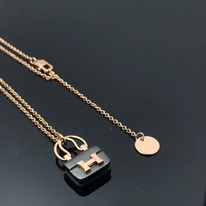 [Kincade Jewelrys]WOMEN'S HM AMULETTES CONSTANCE PENDANT NECKLACE