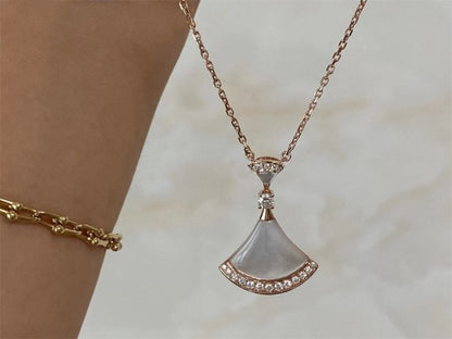 [Kincade Jewelrys]DREAM NECKLACE MOP PINK GOLD DIAMOND