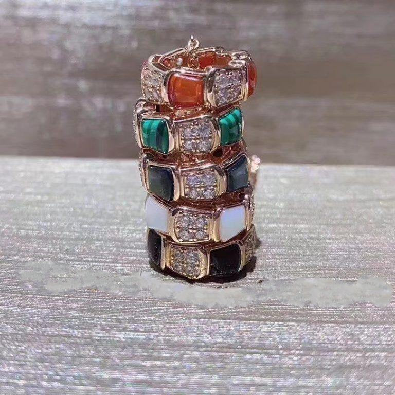 [Kincade Jewelrys] COLLIER PÉDANT EN DIAMANT SERPENTI