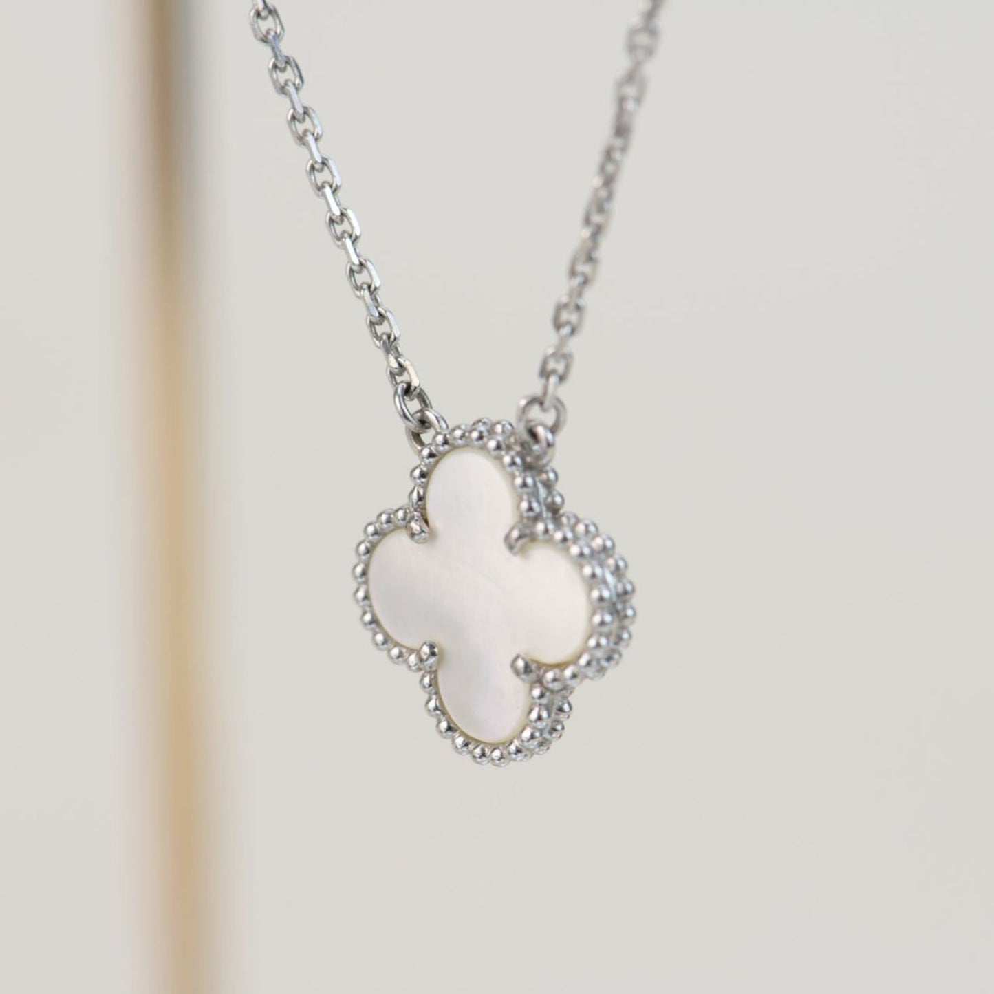 [Kincade Jewelrys]CLOVER  15MM WHITE MOTHER-OF-PEARL SILVER
