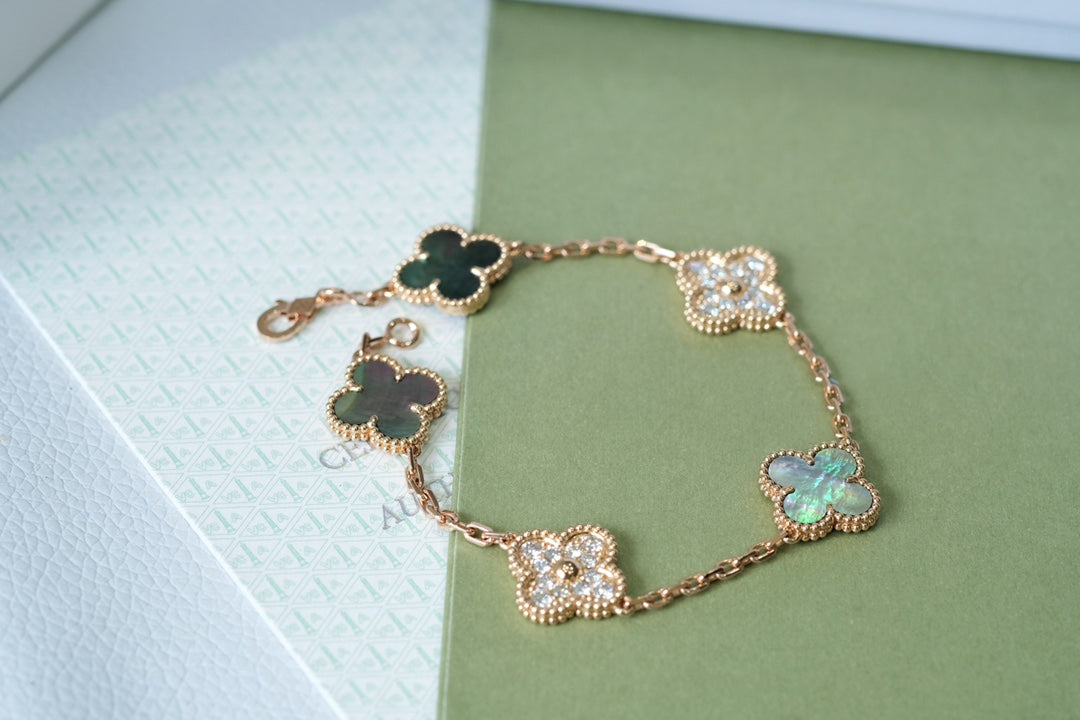 [Kincade Jewelrys]CLOVER 5 MOTIFS DARK MOP AND DIAMONDS PINK GOLD BRACELET